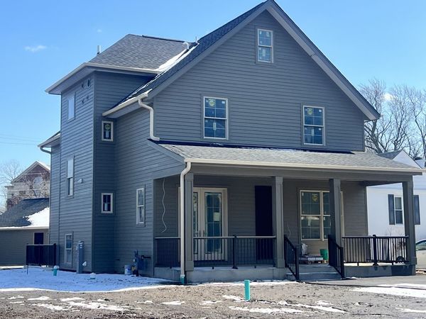 67 Brier Street, Winnetka, IL 60093