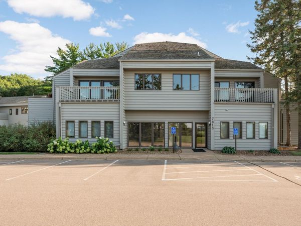 7815 Telegraph Road , Bloomington, MN 55438