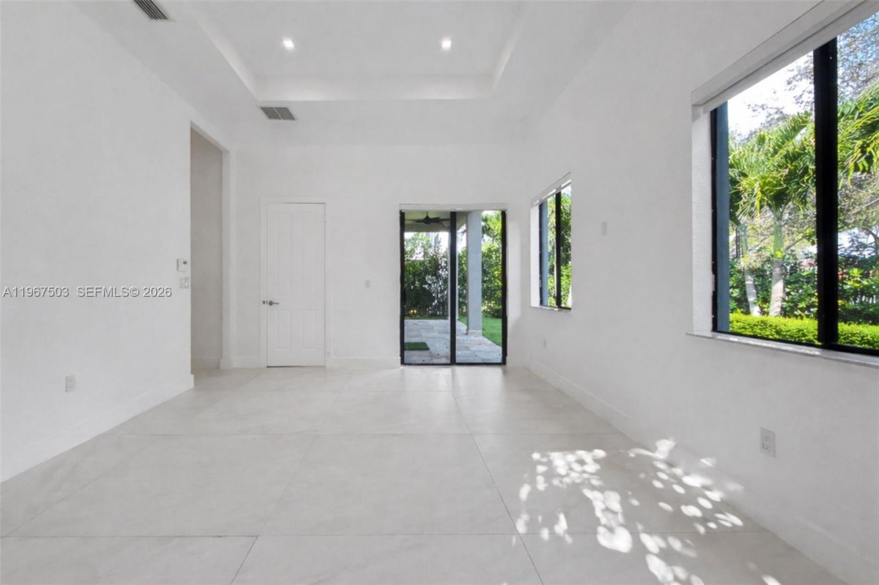 7733 SW 193rd St , Cutler Bay, FL 33157 Photo