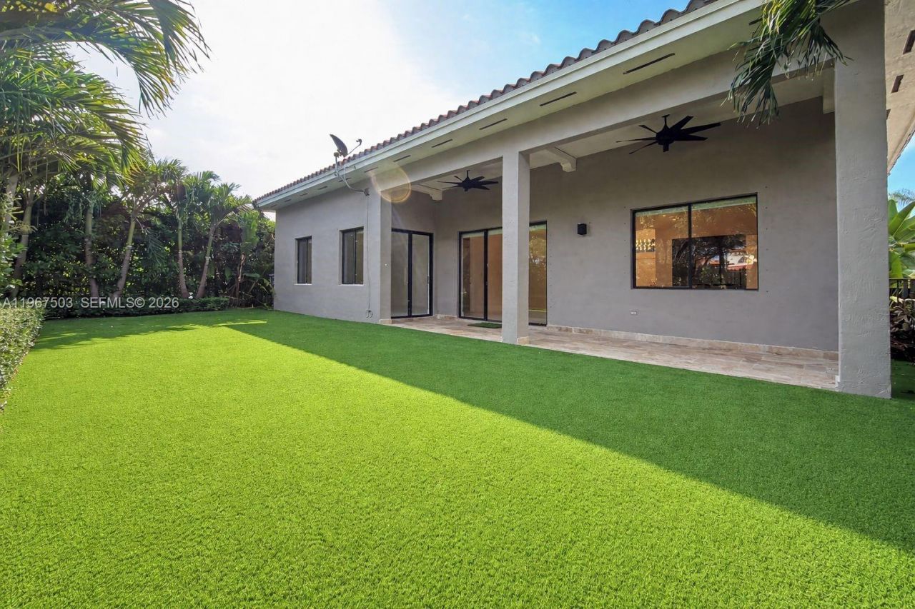 7733 SW 193rd St , Cutler Bay, FL 33157 Photo