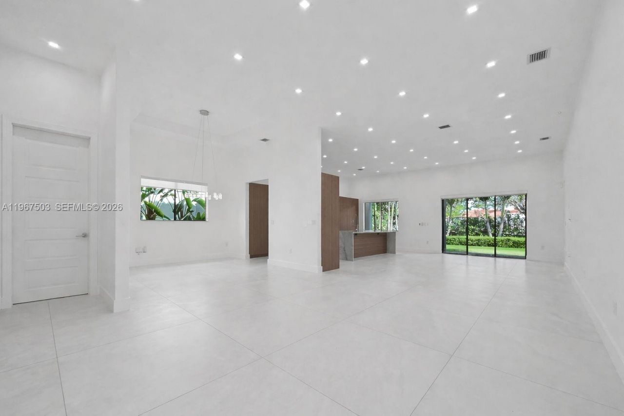 7733 SW 193rd St , Cutler Bay, FL 33157 Photo