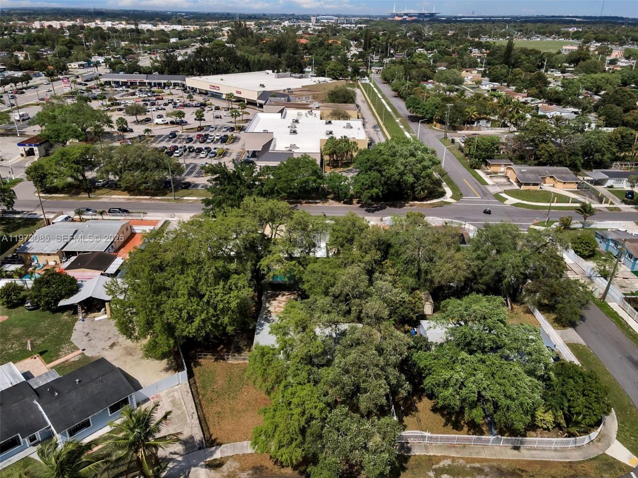 2521 NW 170th St , Miami Gardens, FL 33056 Photo