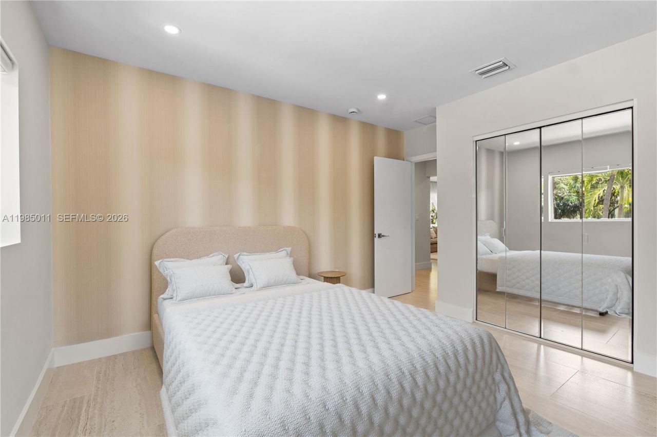 1345 SW 14th Ave , Miami, FL 33145 Photo