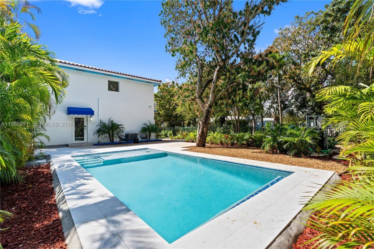 1345 SW 14th Ave, Miami, FL 33145 Photo