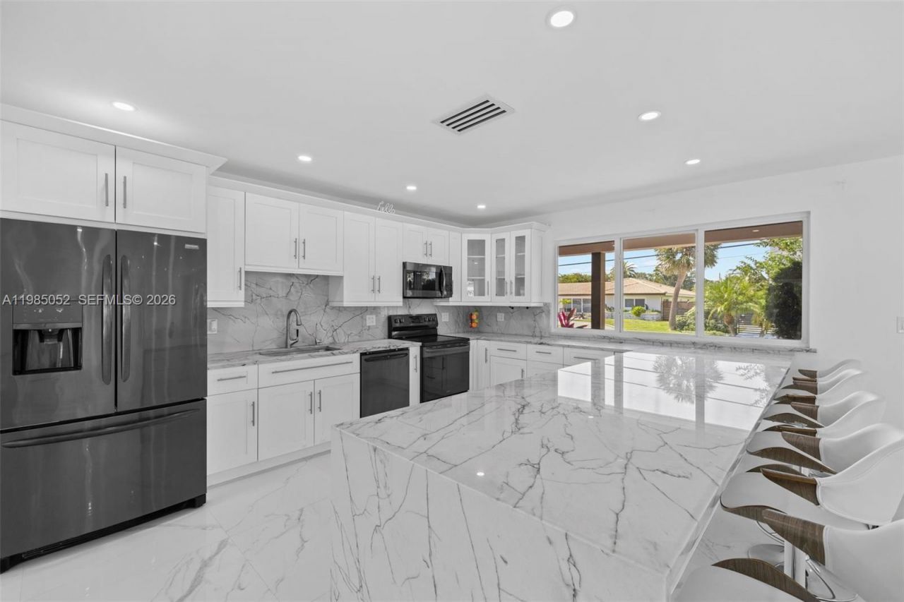 2816 NE 35th St , Fort Lauderdale, FL 33306 Photo