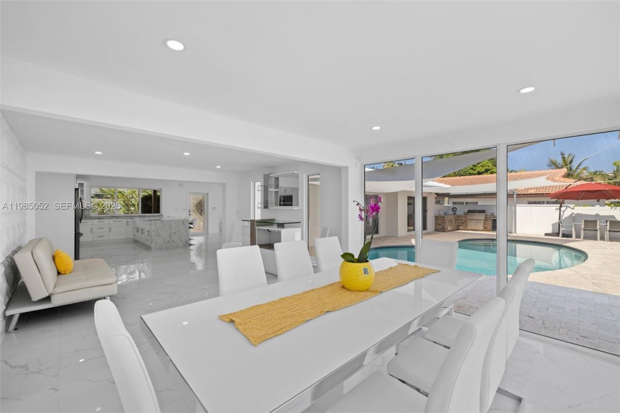 2816 NE 35th St , Fort Lauderdale, FL 33306 Photo