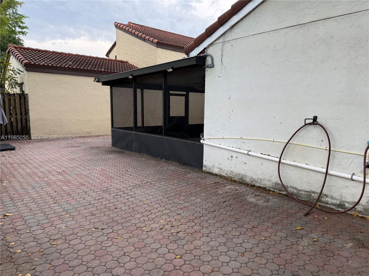 17321 NW 63rd Ave, Hialeah, FL 33015 Photo