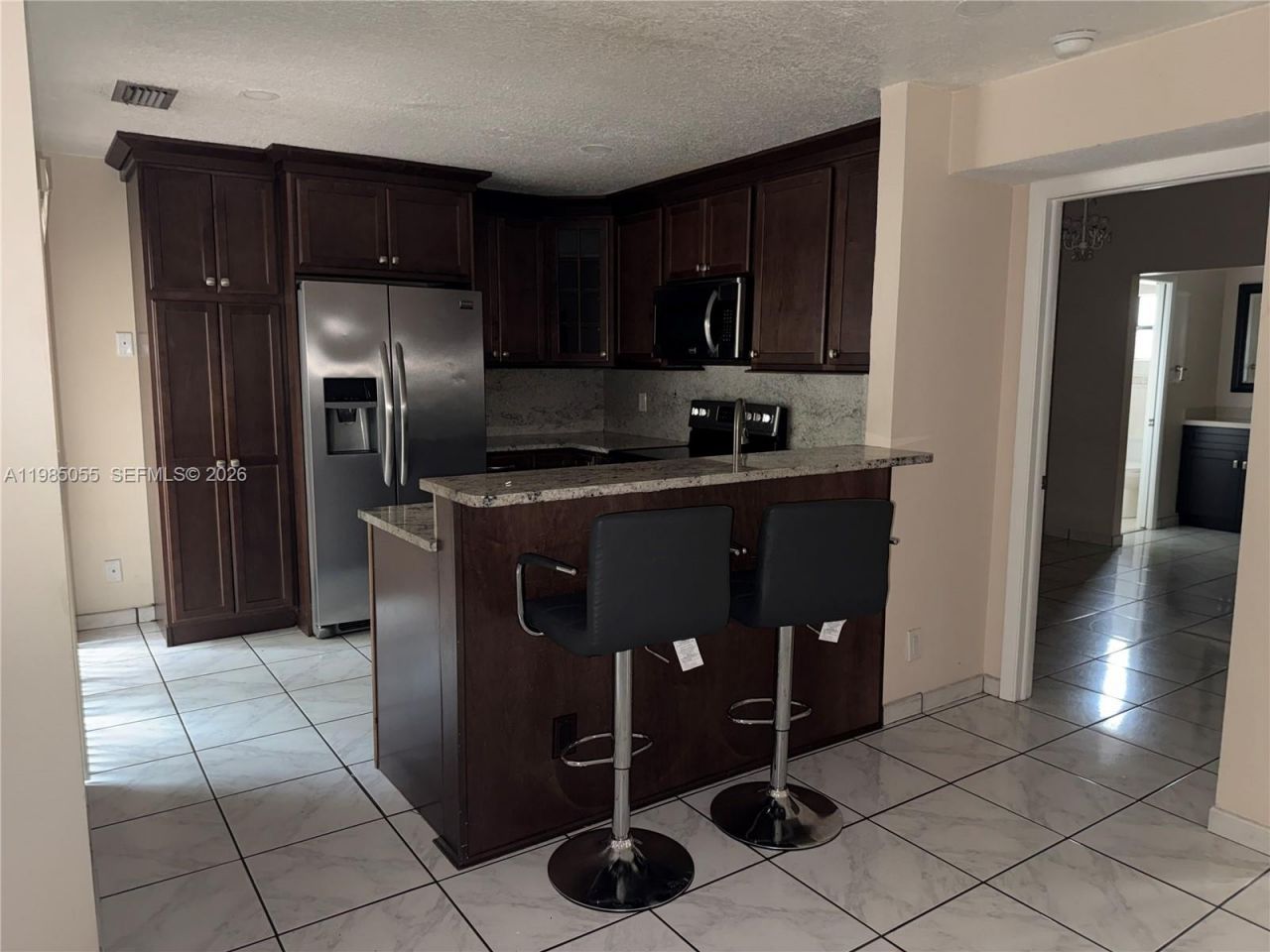 17321 NW 63rd Ave, Hialeah, FL 33015 Photo