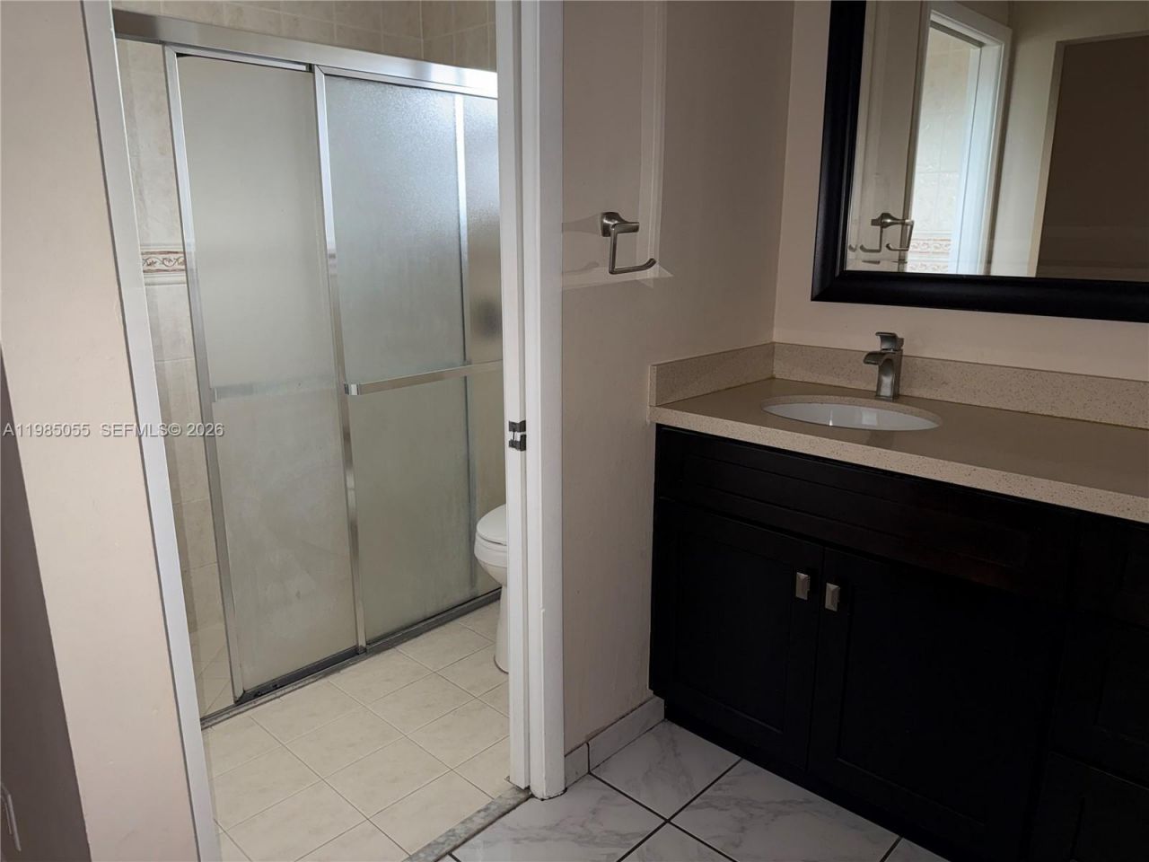 17321 NW 63rd Ave, Hialeah, FL 33015 Photo