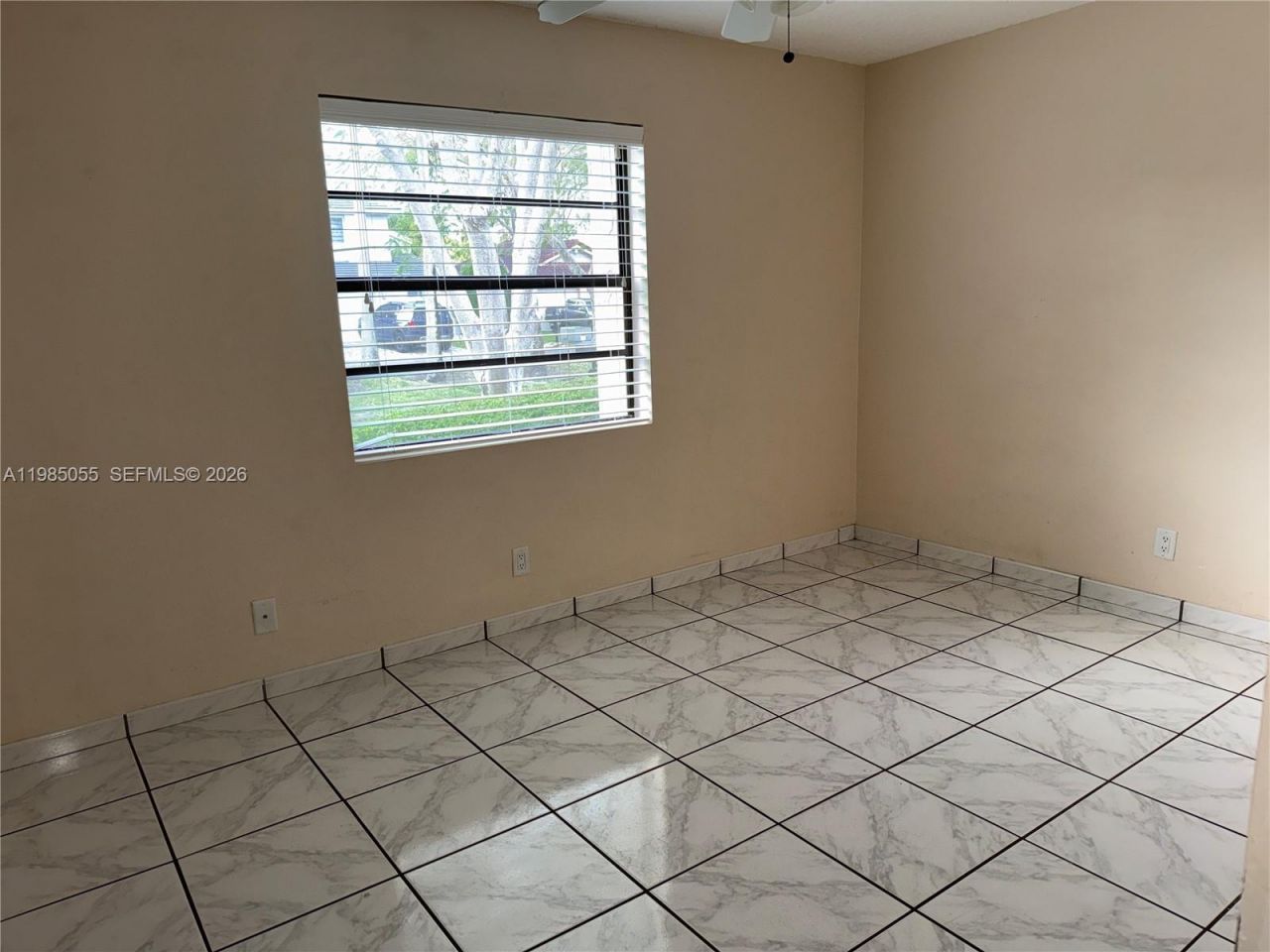 17321 NW 63rd Ave, Hialeah, FL 33015 Photo