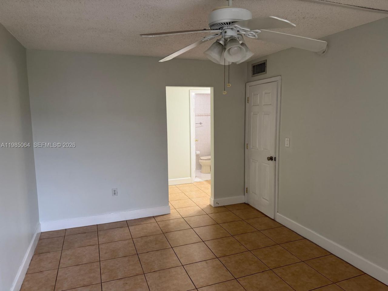 10625 SW 112th Ave , Unit 216, Miami, FL 33176 Photo