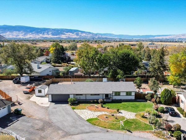 6815 Prestwick Circle, Reno, NV 89502