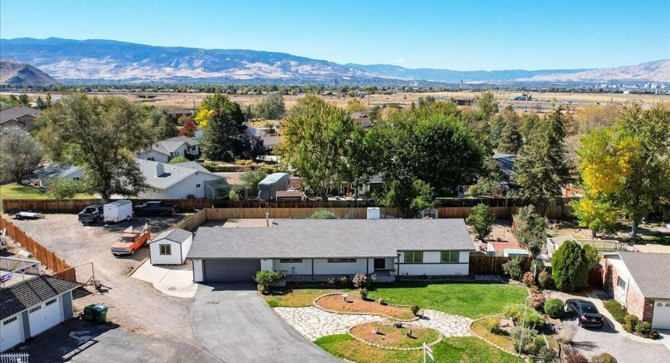 6815 Prestwick Circle, Reno, NV 89502 Photo