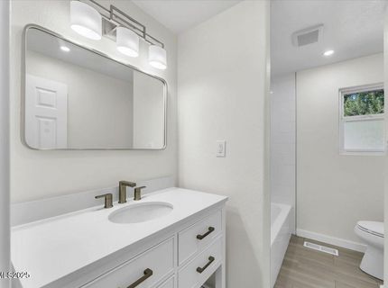 6815 Prestwick Circle, Reno, NV 89502 Photo