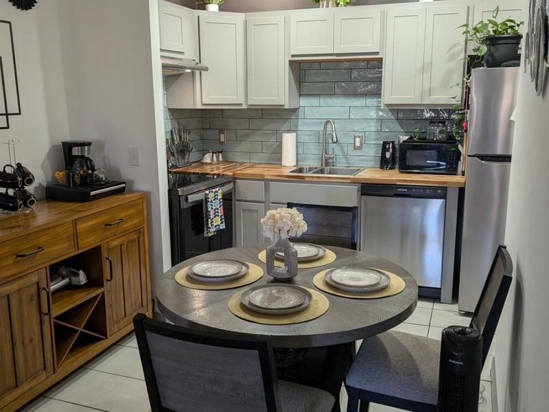 4908 Chalet Drive, Unit 7, Saint Bernard, OH 45217 Photo 6