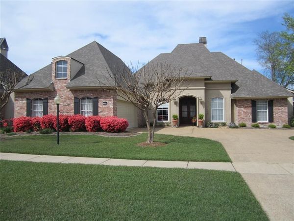 10060 Saint Bernard Drive , Shreveport, LA 71106