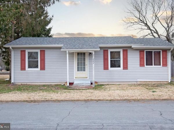 111 MILL STREET, HOUSTON, DE 19954