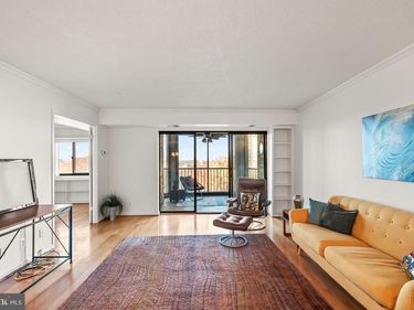 5902 MOUNT EAGLE DRIVE, Unit 801, ALEXANDRIA, VA 22303