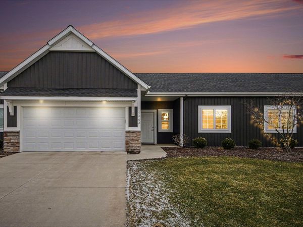7462 Hardwood Street SE, Caledonia, MI 49316