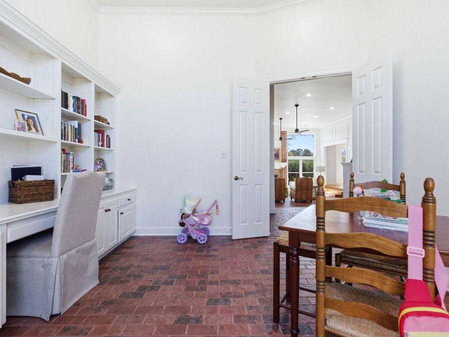 Property Image 40