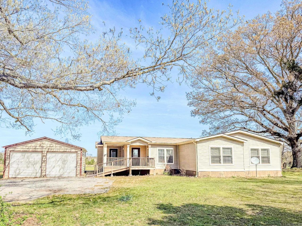 2660 Bateman Road Okolona, AR 71962