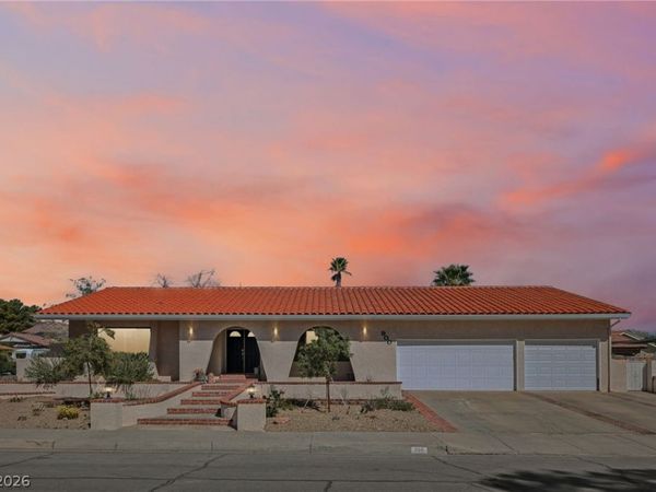 900 Fairway Drive , Boulder City, NV 89005