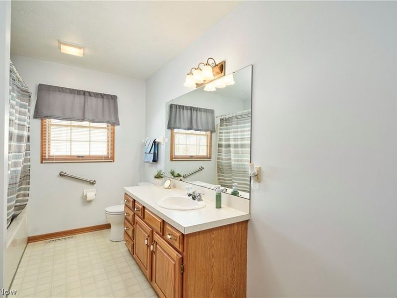 3238 Cherie Cercle, Cuyahoga Falls, OH 44223 Photo 20