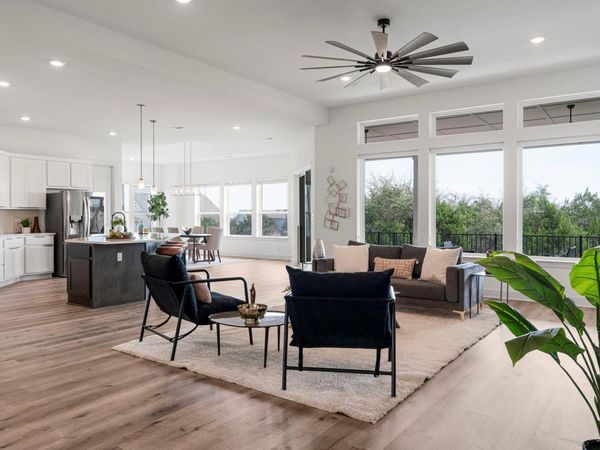 312 Starfire DR, Dripping Springs, TX 78620