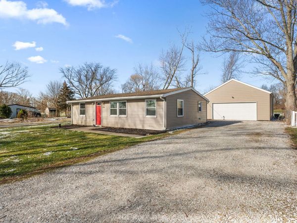 12736 Whitcomb Street, Crown Point, IN 46307