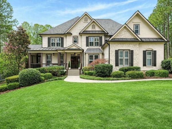 228 Fairway Overlook Drive, Acworth, GA 30101