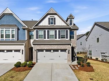 2160 Lanier Harbor Point, Buford, GA 30518