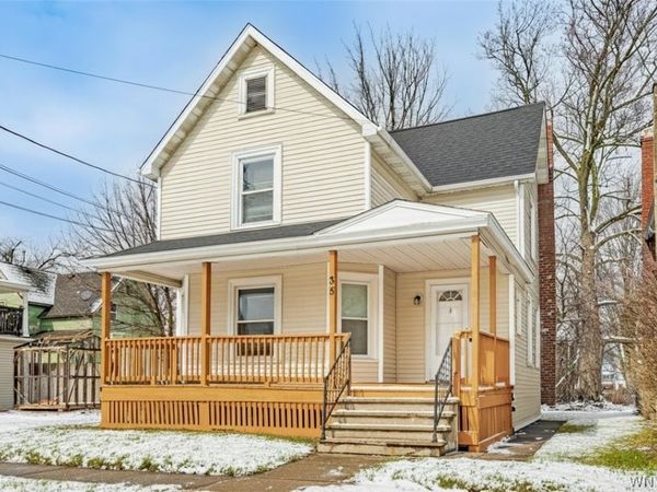 35 Corinthia Street, Lockport, NY 14094