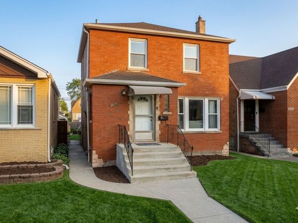 6034 S Komensky Avenue, Chicago, IL 60629