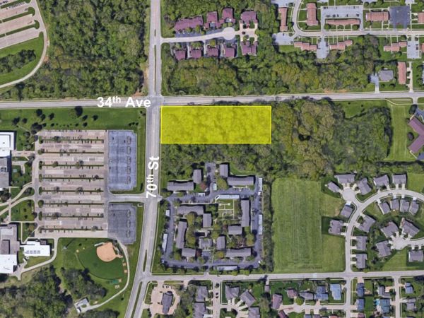 3400 70th Street, Moline, IL 61265