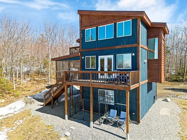30 Lake View Drive, New Sharon, ME 04955