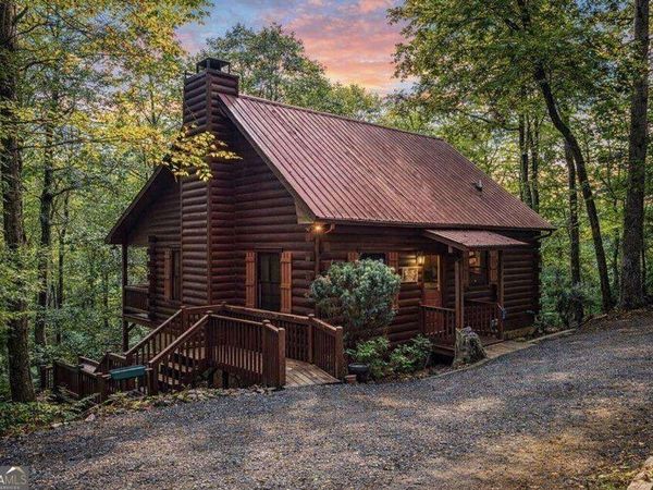 804 Pocaset Drive, Ellijay, GA 30540