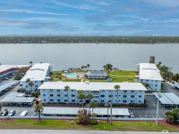 3009 N Halifax Avenue, Unit A1, Daytona Beach, FL 32118