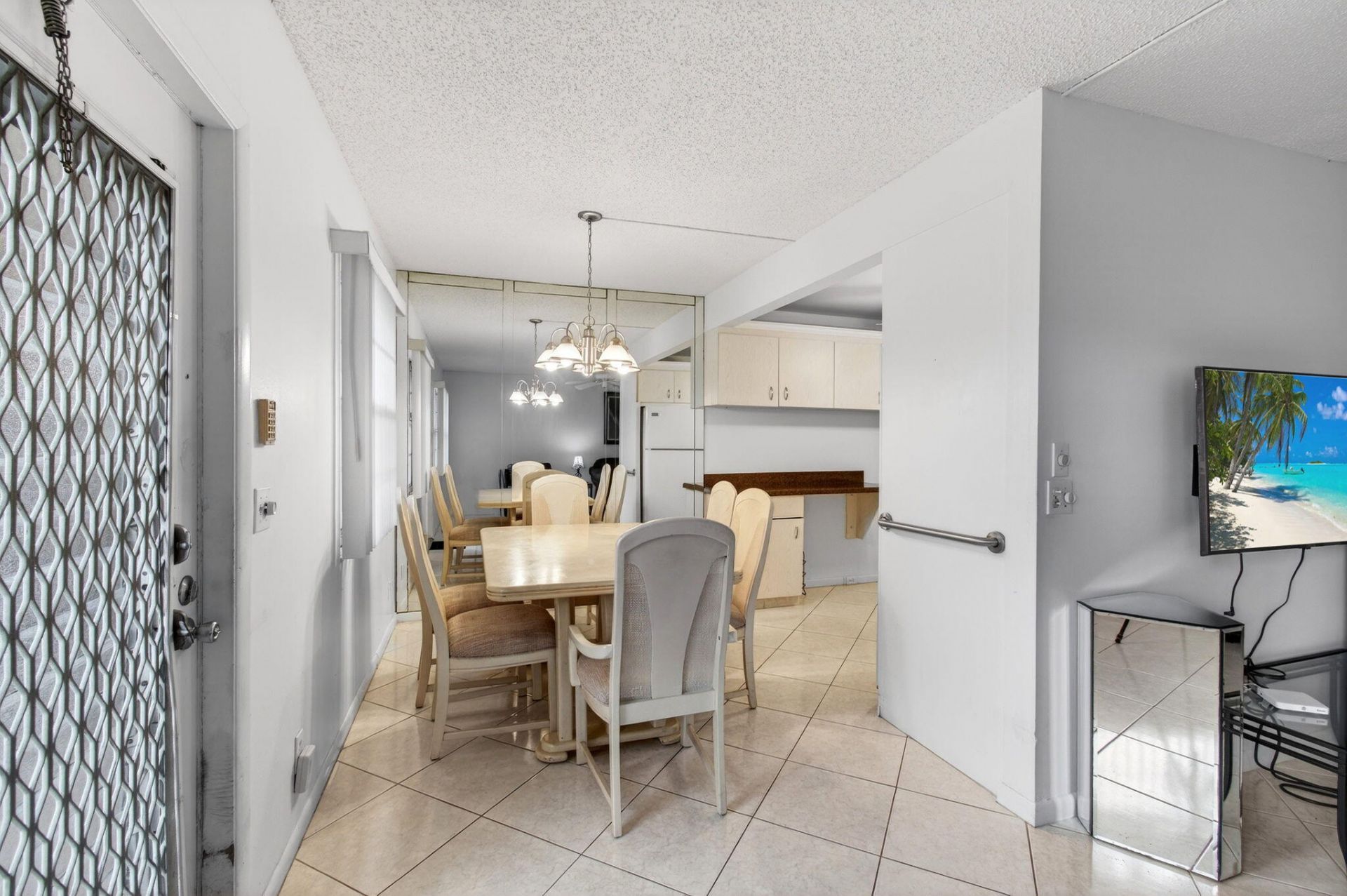 1009 Hythe A, Boca Raton, FL 33434 Photo