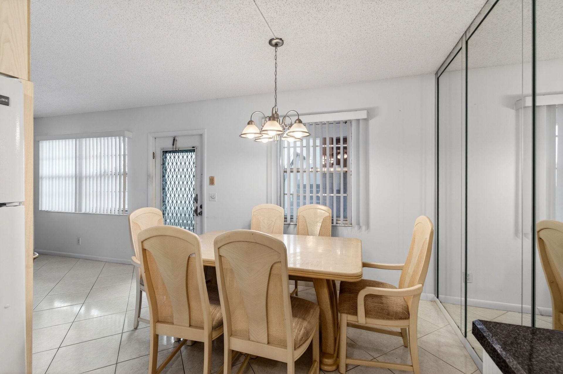 1009 Hythe A, Boca Raton, FL 33434 Photo