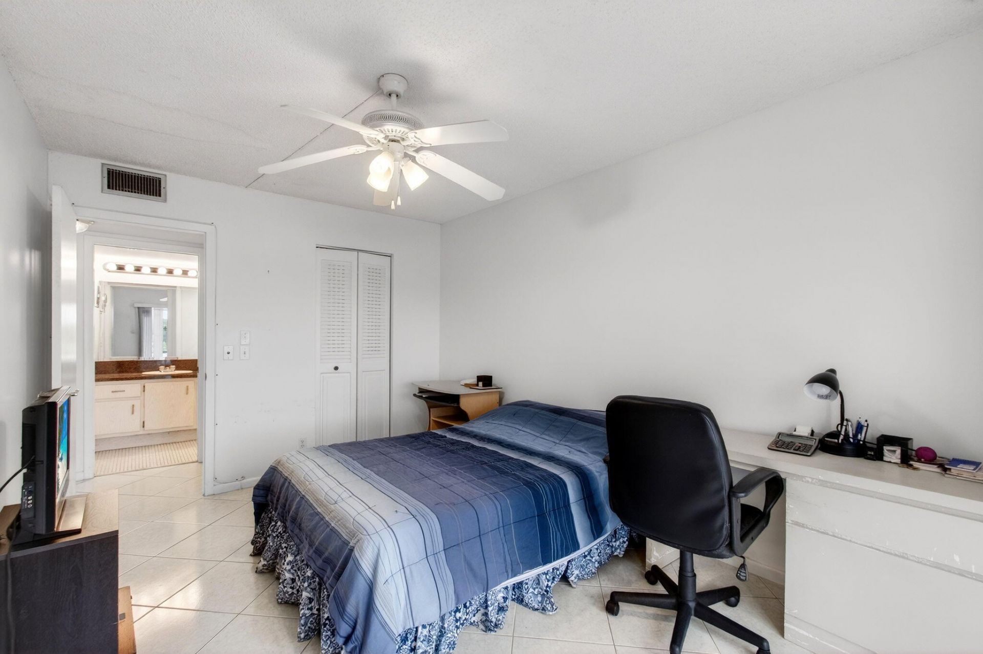 1009 Hythe A, Boca Raton, FL 33434 Photo