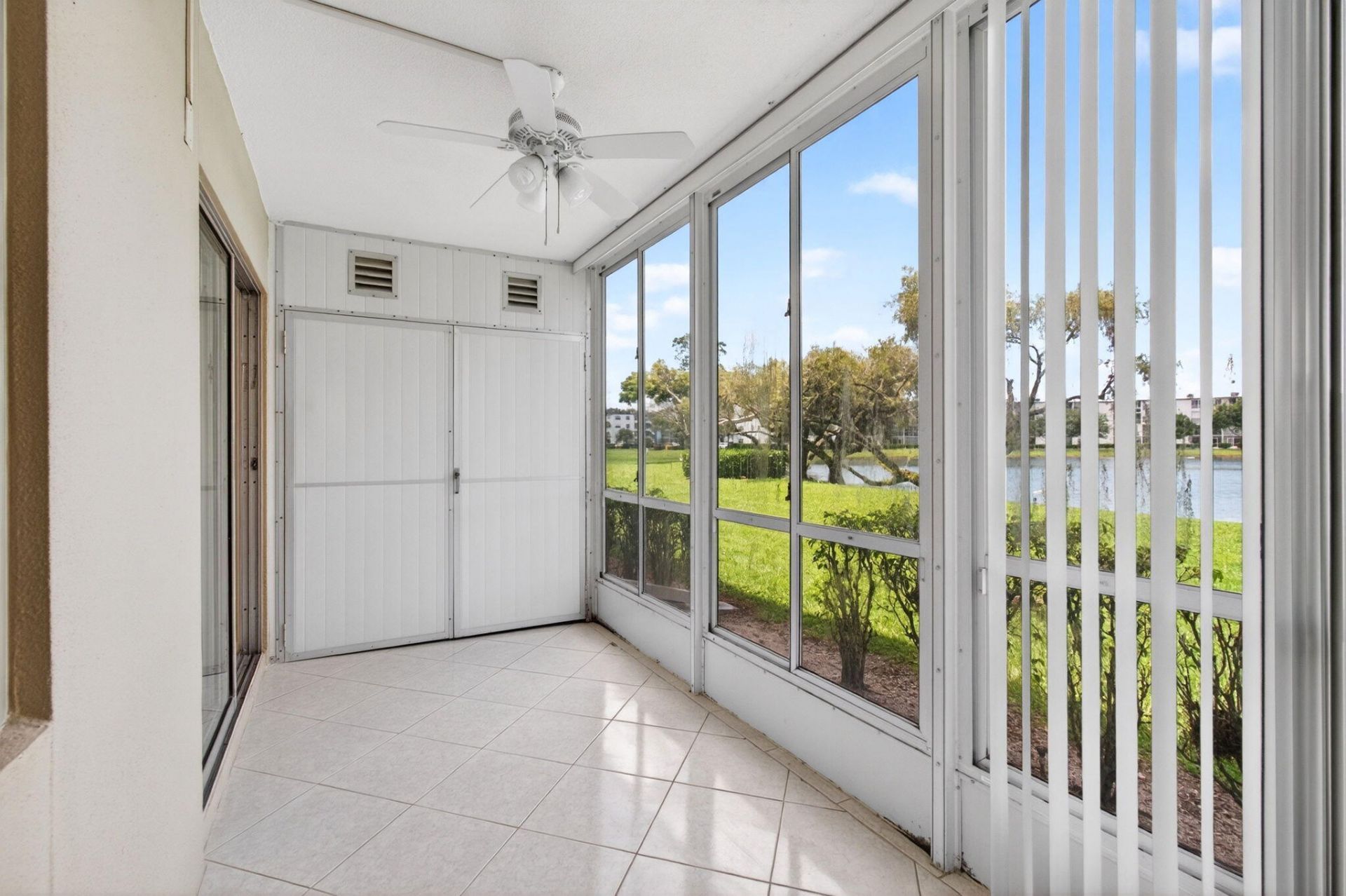 1009 Hythe A, Boca Raton, FL 33434 Photo