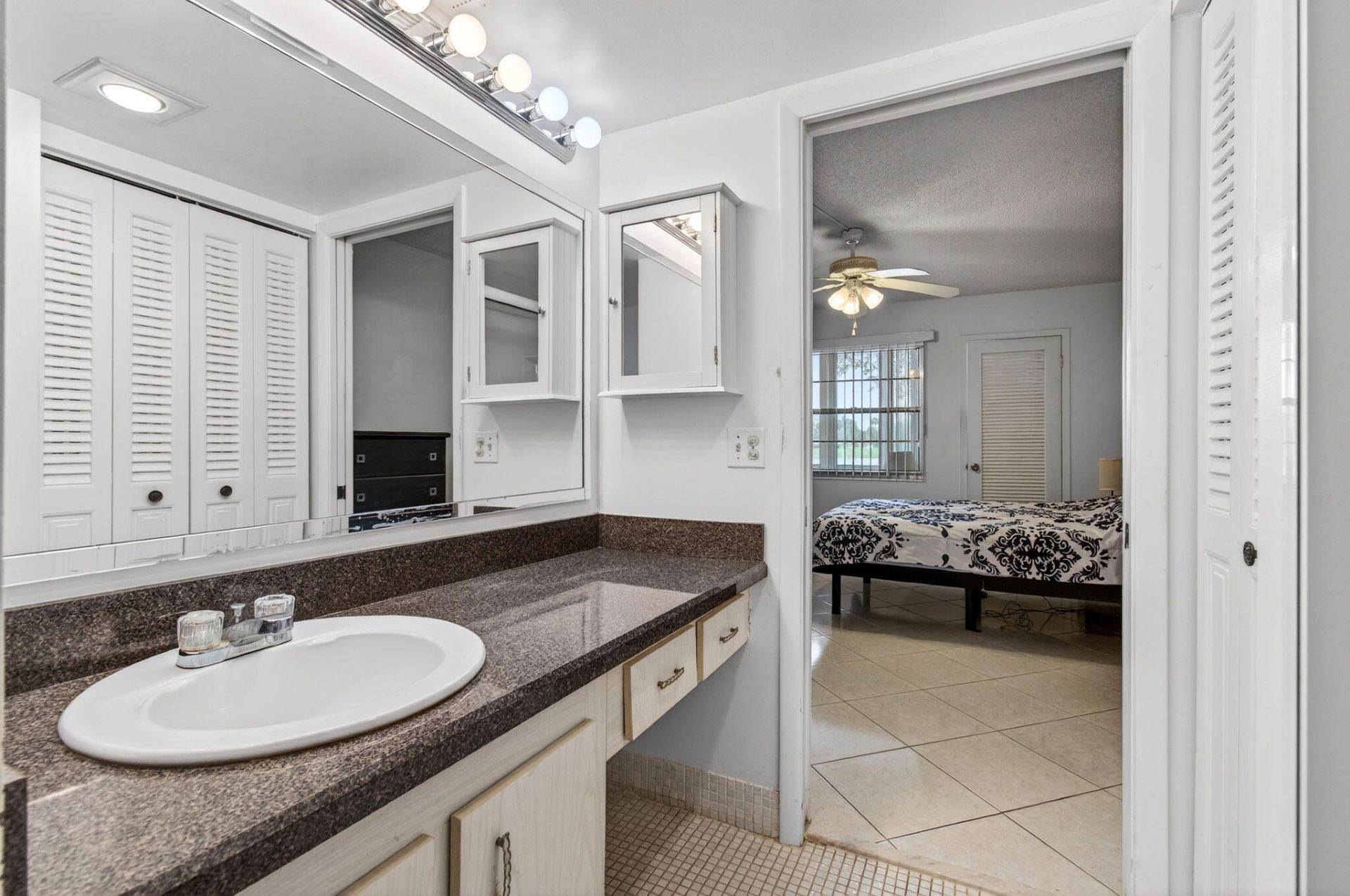 1009 Hythe A, Boca Raton, FL 33434 Photo