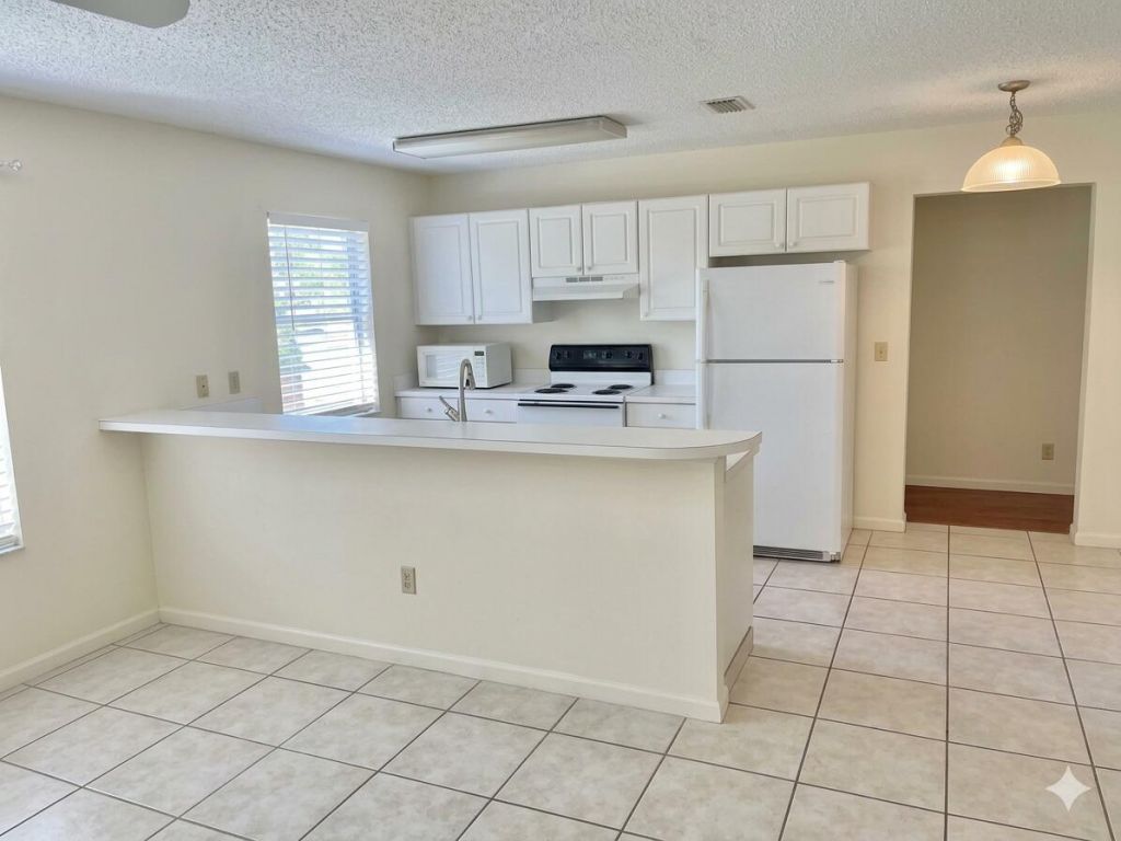 621 NE 3rd Avenue, Delray Beach, FL 33444 Photo