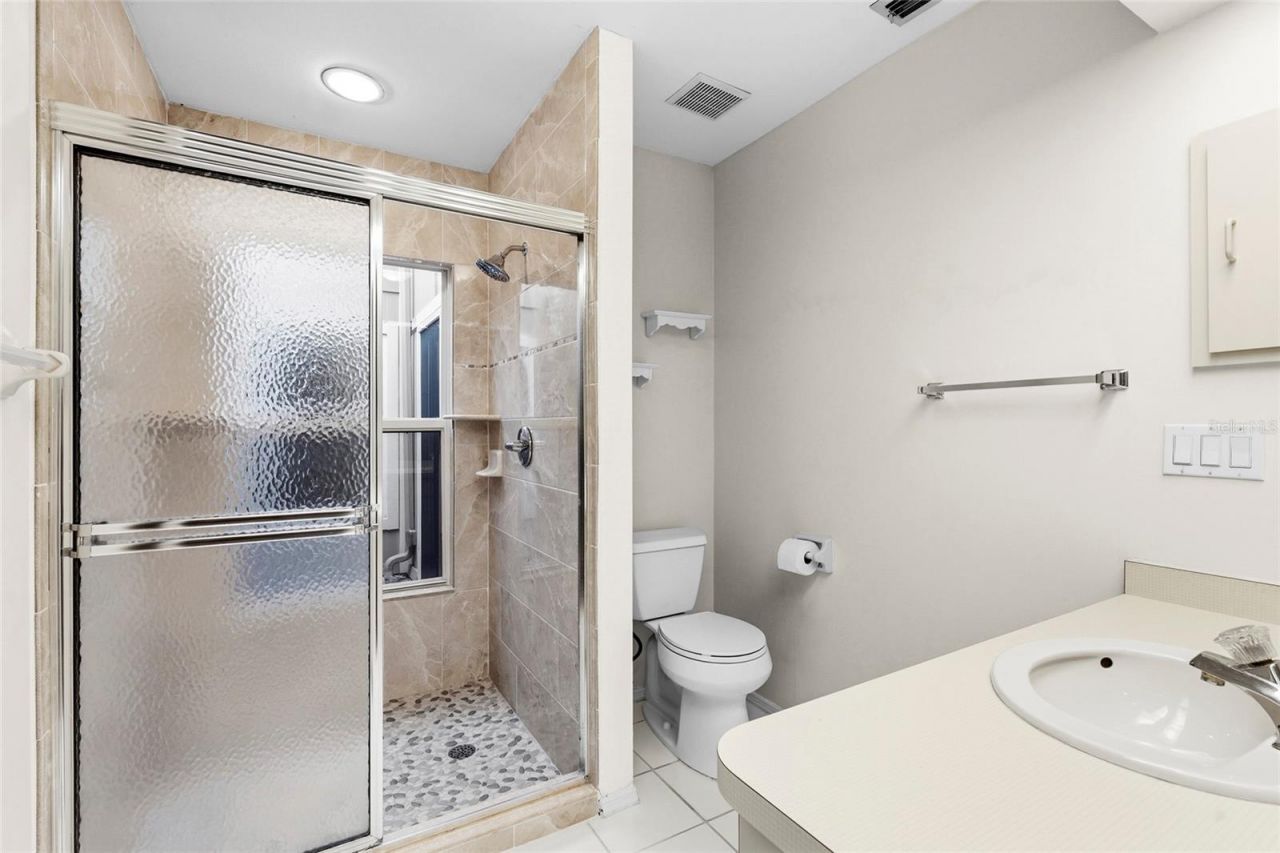 396 Chartley Court S, Sarasota, FL 34232 Photo