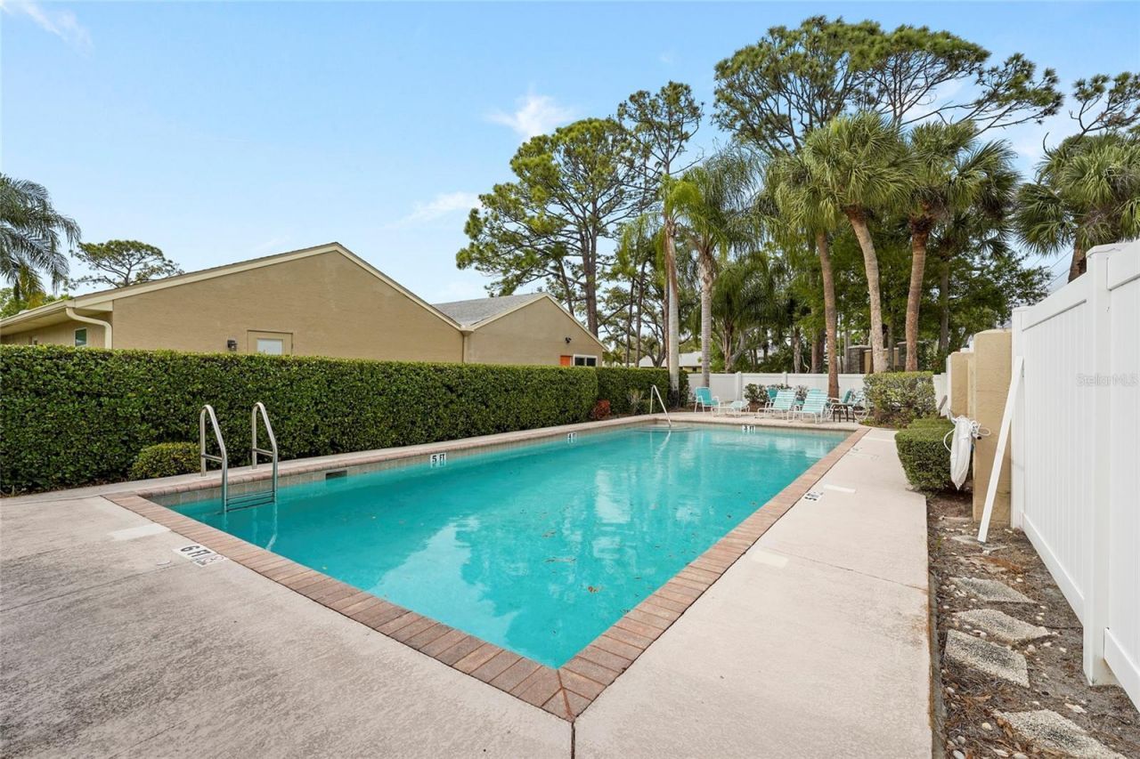 396 Chartley Court S, Sarasota, FL 34232 Photo