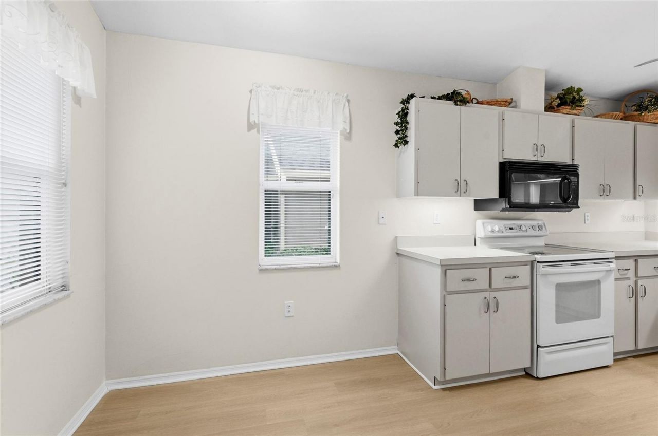 396 Chartley Court S, Sarasota, FL 34232 Photo