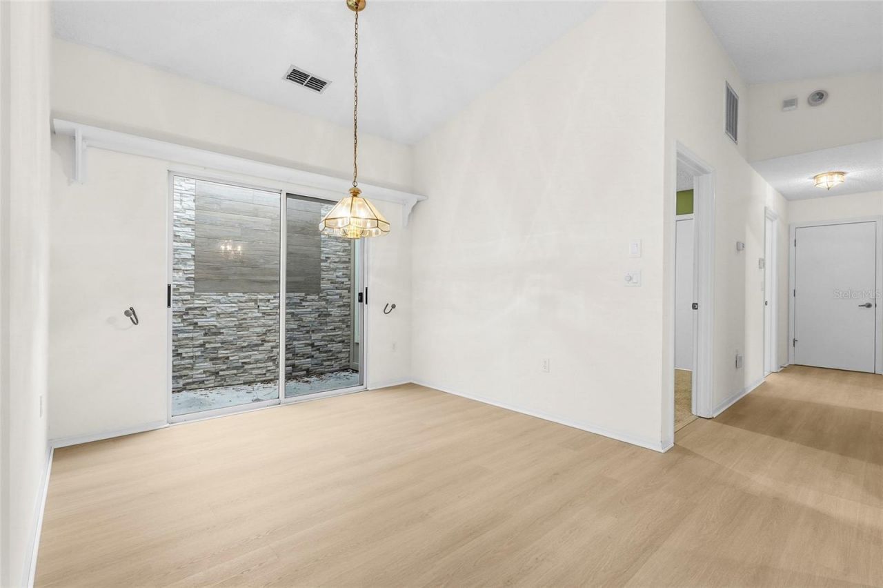 396 Chartley Court S, Sarasota, FL 34232 Photo