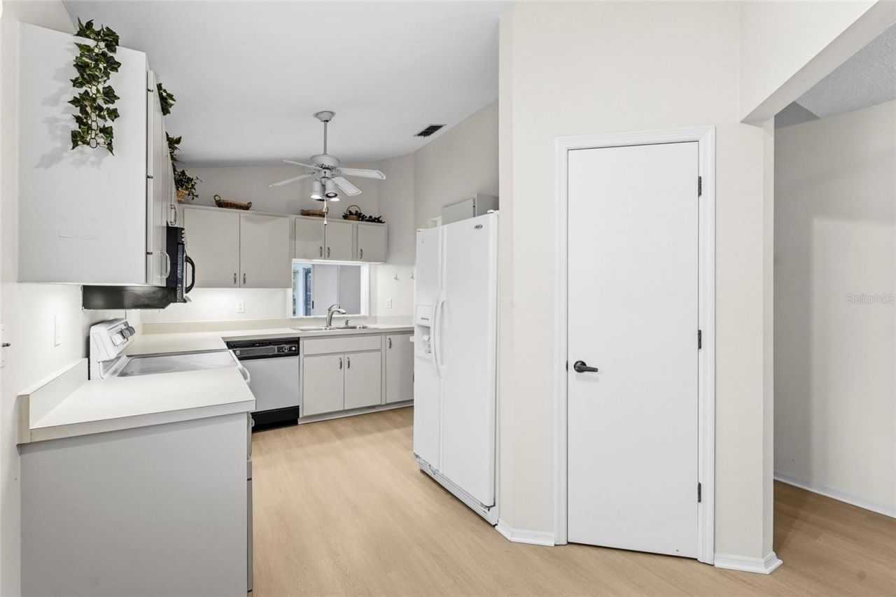 396 Chartley Court S, Sarasota, FL 34232 Photo