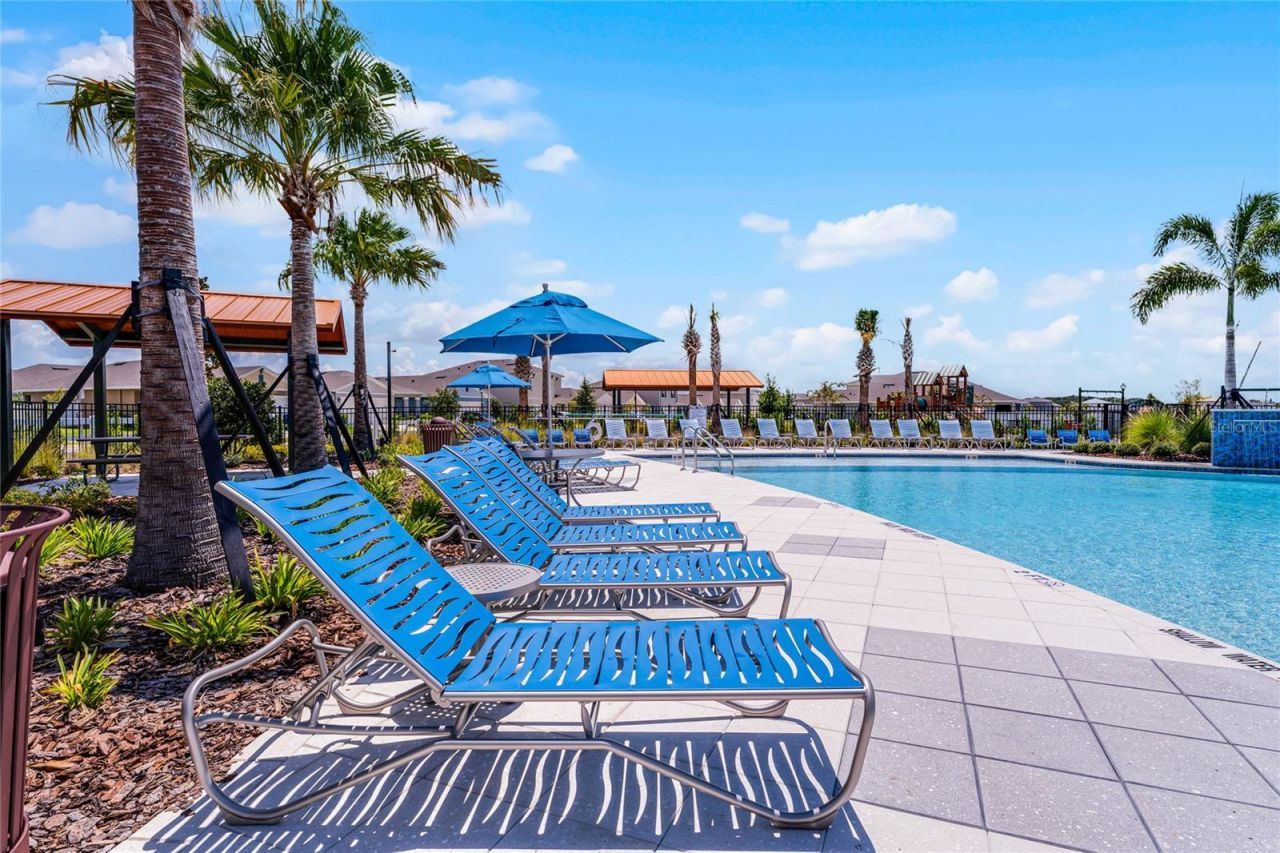 2077 Walnut Creek Drive , Kissimmee, FL 34744 Photo