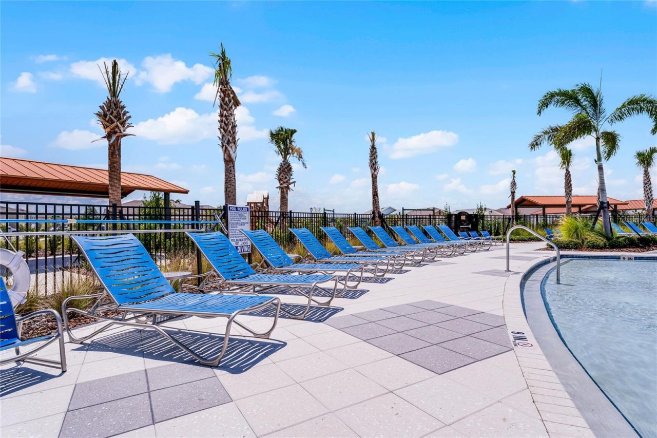 2077 Walnut Creek Drive , Kissimmee, FL 34744 Photo